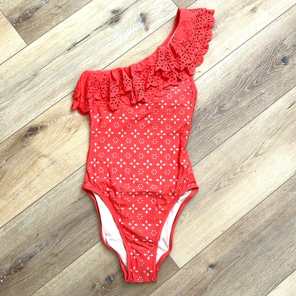 NWT J Crew Scalloped ruffle one-shoulder one-piece swimsuit in laser-cut eyelet